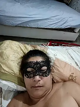 Snapshot of PatriciaGrajales chatting on 01/14/26, 11:05 PatriciaGrajales online show from 01/14/26, 11:05