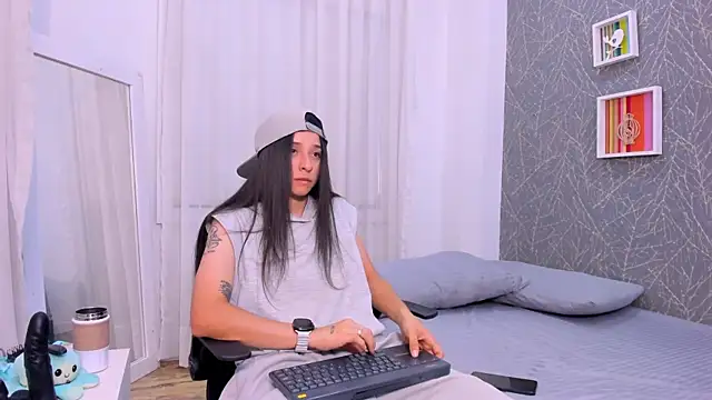 ViictoriiaSaenz online show from 03/13/26, 06:36