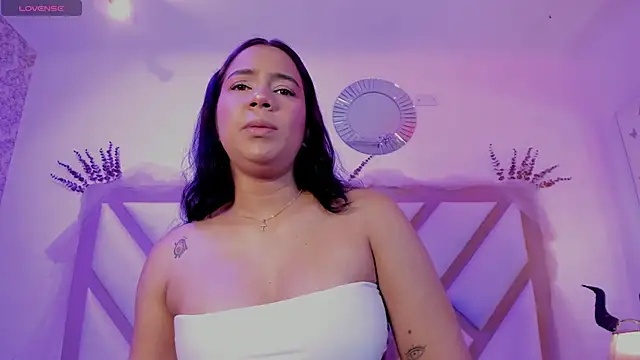 Snapshot of Alexxa_Carter chatting on 02/08/26, 08:23 Alexxa Carter online show from 02/08/26, 08:23