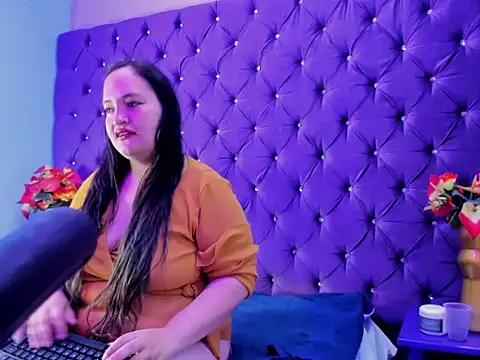 MiaRouss69 online show from 01/31/26, 08:18