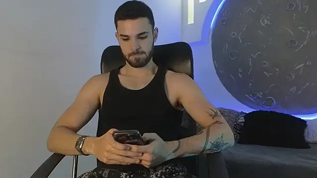 Apolo lux1 online show from 02/06/26, 08:45