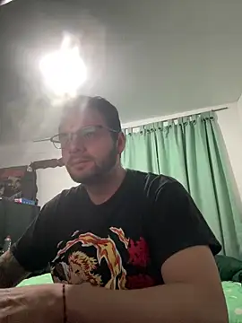 Baphomet212341 online show from 03/18/26, 06:11