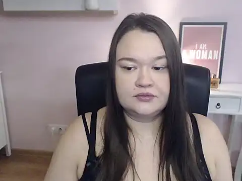 Snapshot of HollyDanceSoul chatting on 02/03/26, 05:27 HollyDanceSoul online show from 02/03/26, 05:27