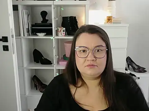 HollyDanceSoul online show from 03/06/26, 02:13