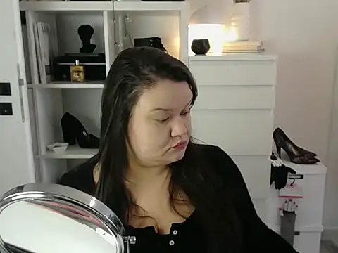 HollyDanceSoul online show from 03/11/26, 07:25