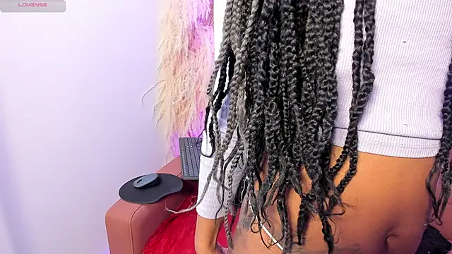 Pamela James  online show from 02/21/26, 02:18