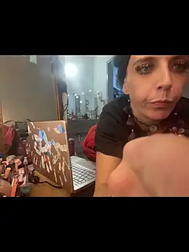 MegaTinyyy online show from 05/24/26, 05:45