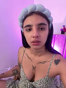 Abriil cutee online show from 06/25/26, 12:20