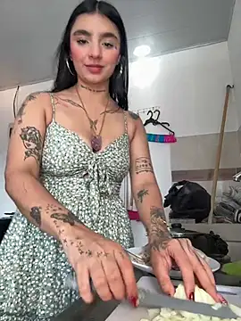 Abriil cutee online show from 07/28/26, 09:03