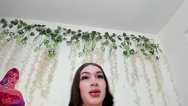 lizz lunna online show from 06/23/26, 08:07