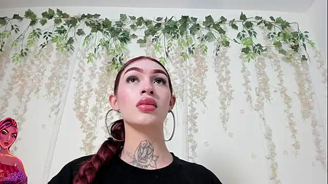 lizz lunna online show from 07/06/26, 08:55