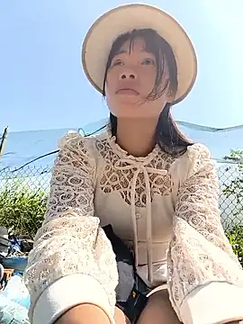 Snapshot of Mimi_sweet1 chatting on 02/06/26, 03:55 Mimi sweet1 online show from 02/06/26, 03:55