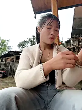 Snapshot of Mimi_sweet1 chatting on 02/23/26, 01:47 Mimi sweet1 online show from 02/23/26, 01:47