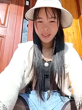 Snapshot of Mimi_sweet1 chatting on 02/27/26, 02:00 Mimi sweet1 online show from 02/27/26, 02:00