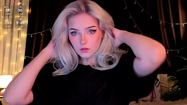 ShyniAlice online show from 06/05/26, 04:19