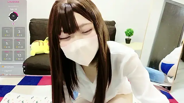 Nanamin- online show from 06/06/26, 12:32