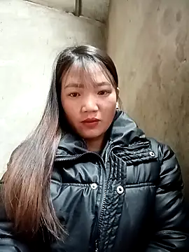 Snapshot of Nunaa2x chatting on 01/13/26, 12:16 Nunaa2x online show from 01/13/26, 12:16