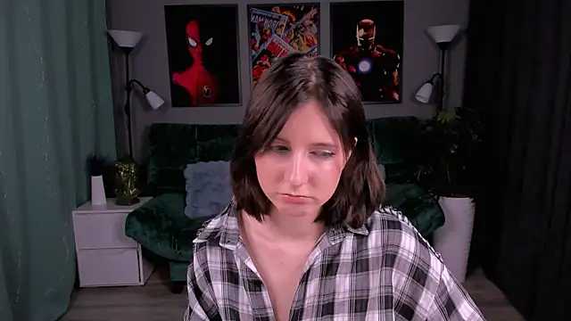 KikaOsterman online show from 02/10/26, 06:45