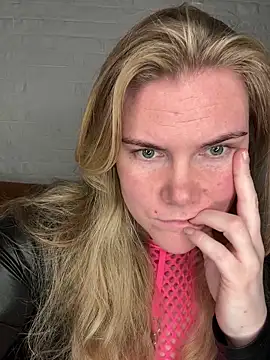 SexyBlondJoanna online show from 02/04/26, 03:07