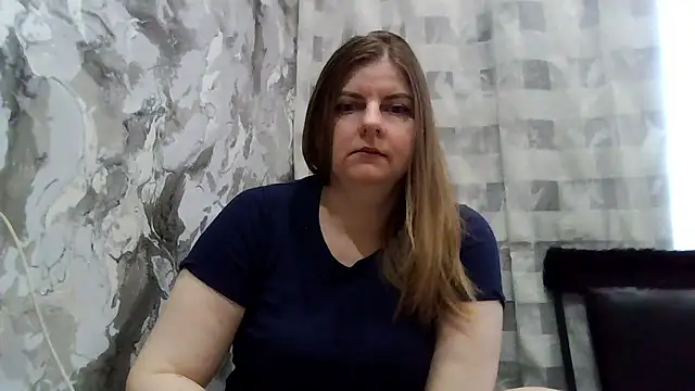 Snapshot of DarkRose0104 chatting on 01/14/26, 06:30 DarkRose0104 online show from 01/14/26, 06:30