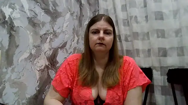 Snapshot of DarkRose0104 chatting on 02/17/26, 06:14 DarkRose0104 online show from 02/17/26, 06:14