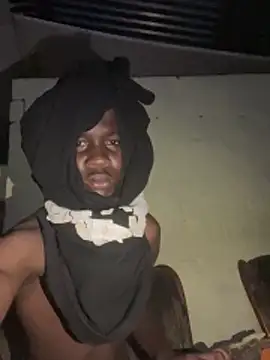 Snapshot of Lltsgettokens22 chatting on 02/27/26, 02:11 Lltsgettokens22 online show from 02/27/26, 02:11