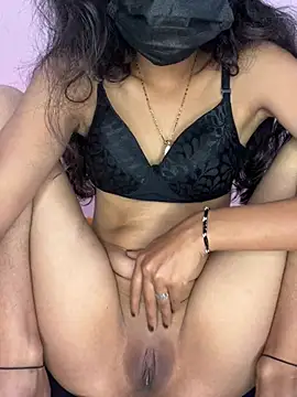 paribaby09 online show from 02/13/26, 06:09