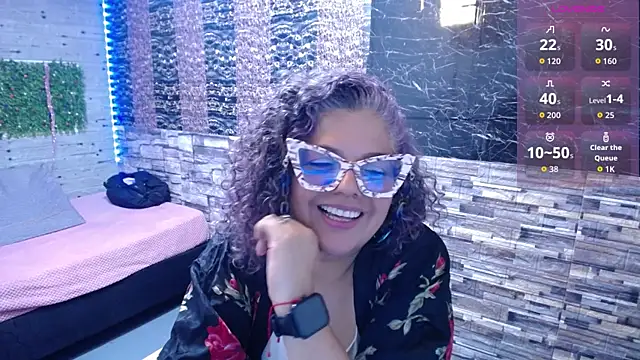 mia pazzi online show from 01/11/26, 09:25