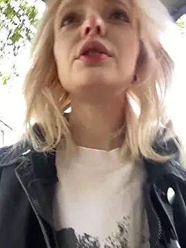 aka Blonde online show from 05/21/26, 07:59