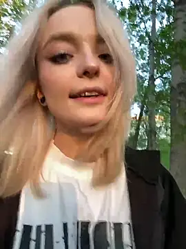 aka Blonde online show from 06/01/26, 01:57