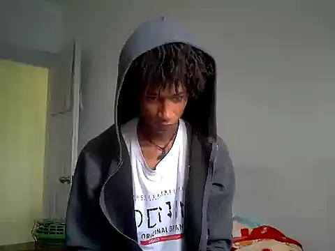 twink gabrielll online show from 02/04/26, 12:33