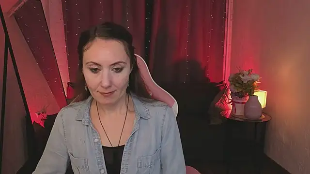 Juliet Jamess online show from 01/17/26, 01:49