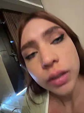 Snapshot of miia_stonne chatting on 01/14/26, 03:17 miia stonne online show from 01/14/26, 03:17