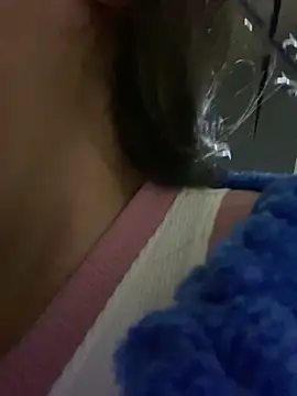 Snapshot of Shayla--broos chatting on 02/16/26, 08:05 Shayla--broos online show from 02/16/26, 08:05