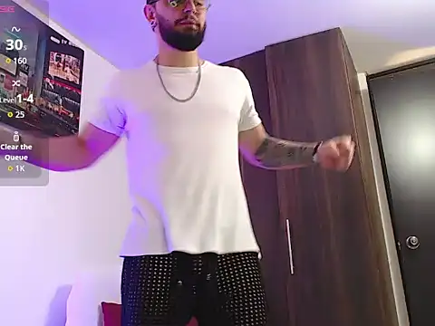 Axel Stton online show from 03/28/26, 01:11