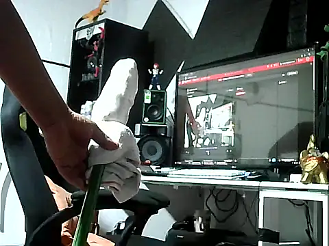 recalientee online show from 02/04/26, 03:45