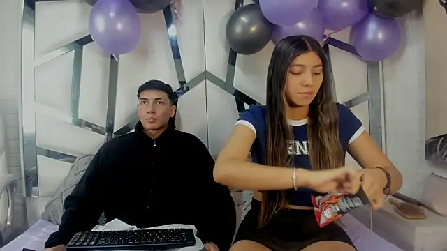 ScarlettAndLucas online show from 02/04/26, 01:06