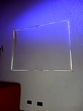 Canela Osada  online show from 02/10/26, 01:15