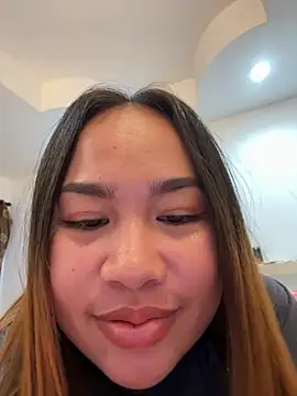 Ponthip online show from 02/23/26, 10:07