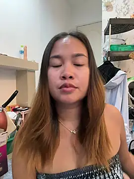 Ponthip online show from 04/21/26, 01:06