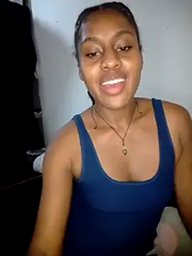 NicolVegaa online show from 05/06/26, 03:24