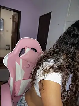 PrettyHamaica online show from 02/02/26, 09:02