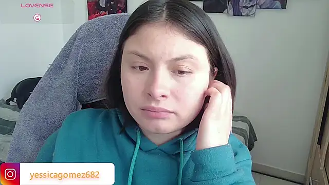 yessica gomez01 online show from 02/18/26, 01:51