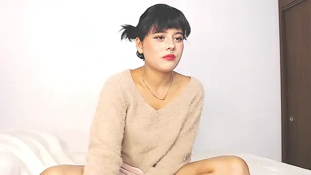 Yumicoco  online show from 01/12/26, 01:27