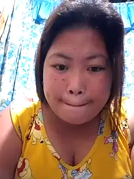 Snapshot of pinay_rose14 chatting on 01/15/26, 11:08 pinay rose14 online show from 01/15/26, 11:08