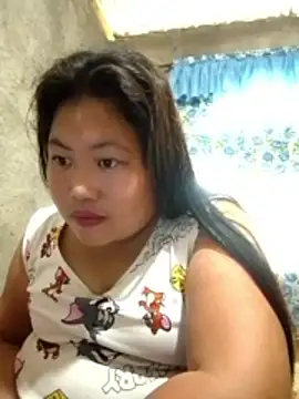 Snapshot of pinay_rose14 chatting on 01/17/26, 04:17 pinay rose14 online show from 01/17/26, 04:17