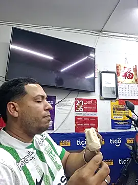 Snapshot of mago_vive chatting on 02/22/26, 06:46 mago vive online show from 02/22/26, 06:46