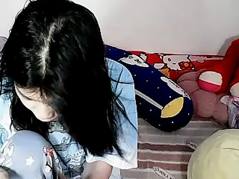 xxhotamizinggirl online show from 04/16/26, 03:13