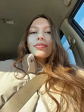 Snapshot of LeiaMood chatting on 02/15/26, 05:04 LeiaMood online show from 02/15/26, 05:04