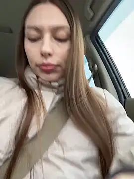 Snapshot of LeiaMood chatting on 03/02/26, 04:47 LeiaMood online show from 03/02/26, 04:47